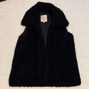Jack by BB Dakota Women's Plush Black Vest